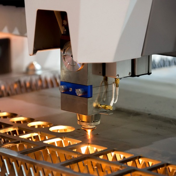 Dịch vụ cắt laser kim loại tấm